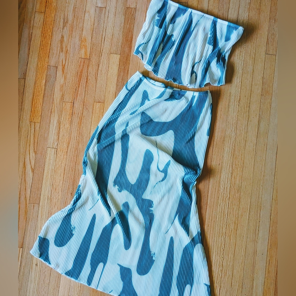 Green and White Strapless Maxi Dress